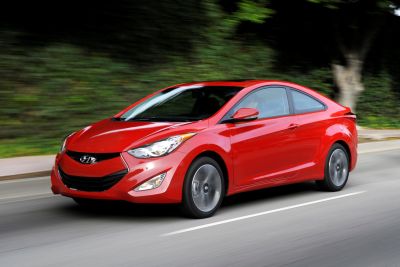AMERİKAN RÜYASI ELANTRA COUPE CHICAGO OTOMOBİL FUARI’NDA TANITILDI.