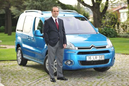 YENİLENEN CITROËN BERLİNGO İLE YOLCULUKLAR ARTIK DAHA DA KONFORLU!