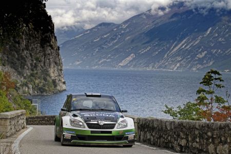 SKODA MOTORSPORLARINDA ZİRVEDEKİ YERİNİ KORUYOR.