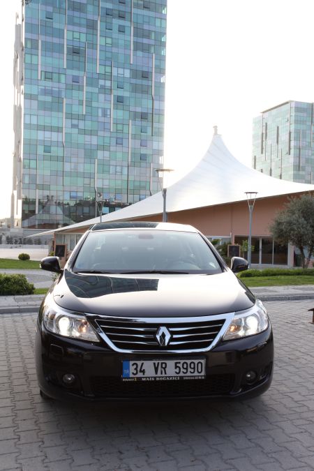 Renault Latitude Executive 1.5 dCi 110 bg TESTİ.