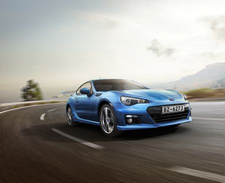 SUBARU BRZ’, ULUSLARARASI ARAÇ DİNAMİKLERİ DERGİSİ TARAFINDAN “YILIN ARACI” SEÇİLDİ.