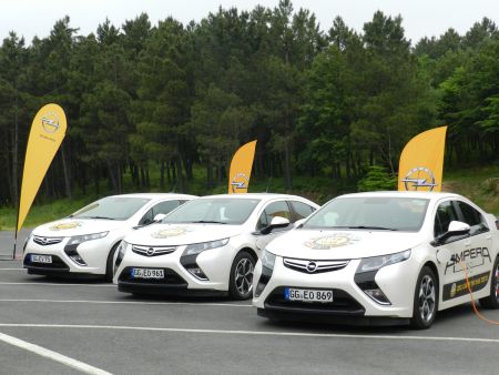 Ampera, Europcar Birlikteliğiyle Günlük Araç Kiralama Pazarında.