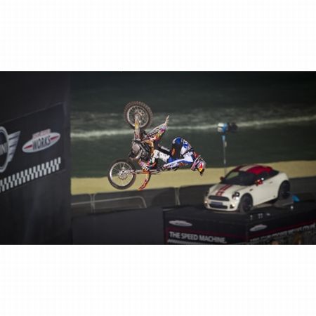 Red Bull X-Fighters Dünya Turu 2012, MINI’nin ortaklığında 16 Haziran’da ilk kez Türkiye’de.