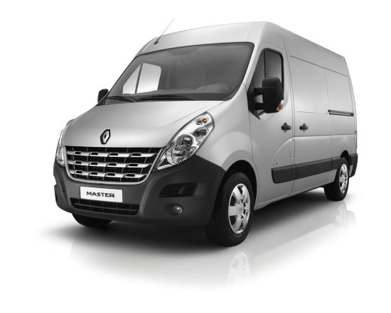RENAULT MASTER YILIN İKİNCİ YARISINDA DAHA İDDİALI