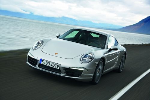 PORSCHE’DEN PIRELLI’YE “2011 YILININ EN İYİ TEDARİKÇİSİ” ÖDÜLÜ!