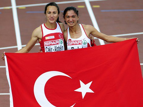 Aslı Çakır Alptekin ve Gamze Bulut:Hem Altın Hem Gümüş Madalyayı Türk Halkına Hediye Ettiler.