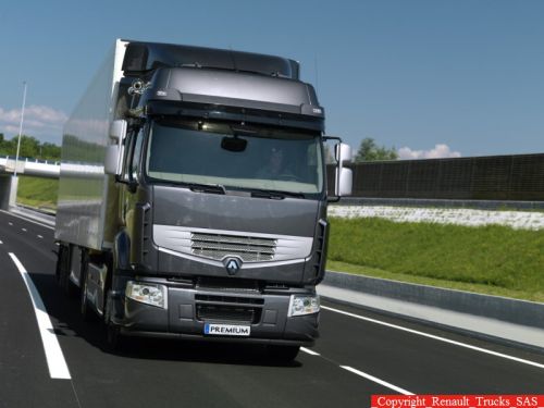 RENAULT trucks Iaa Ticari Araçlar FUARI’NDA EURO 6 TEKNOLOJİSİNİ İLK KEZ TANITIYOR