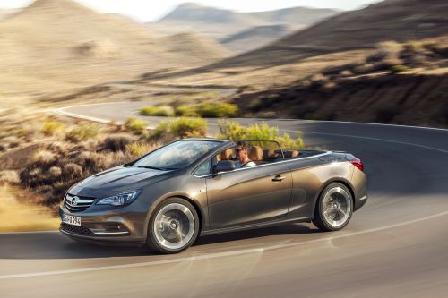 Opel’den Sportif ve Zarif Bir Convertible: CASCADA