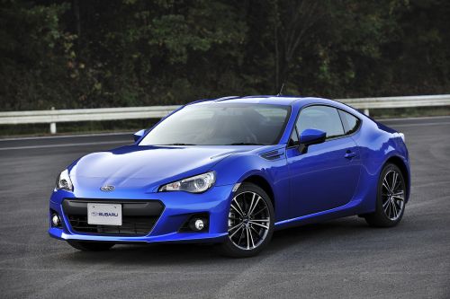“SAF SÜRÜŞ ZEVKİ” SUNAN ÖDÜLLÜ SPOR OTOMOBİL SUBARU BRZ İSTANBUL AUTOSHOW’DA