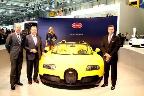 DÜNYANIN EN PAHALI SERİ ÜRETİM SPOR OTOMOBİLİ MARKASI BUGATTI, İSTANBUL AUTOSHOW’DA!