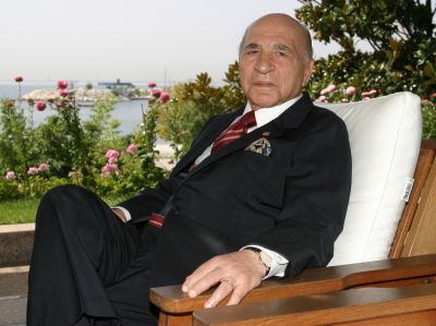 Asım Kocabıyık;Türkiye’ye hizmete adanmış bir ömür