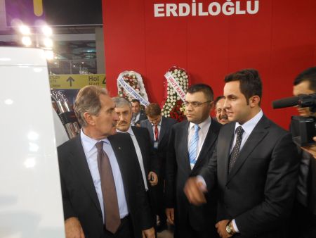 İzmir’de Anadolu Isuzu Rüzgarı