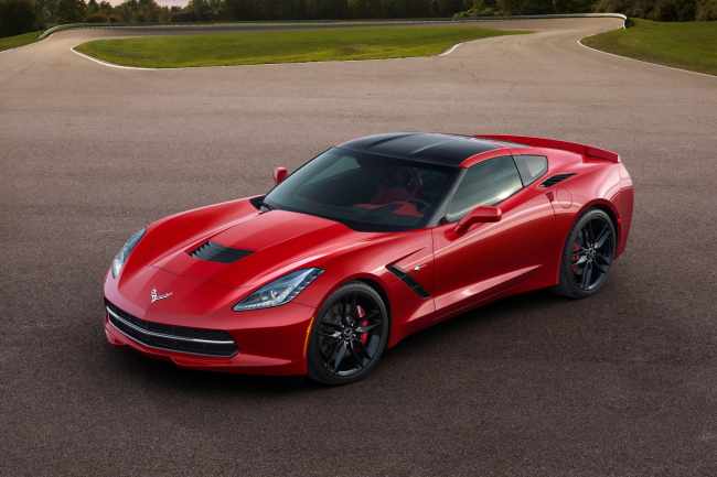 Stingray’in Dönüşü: 2014 Chevrolet Corvette