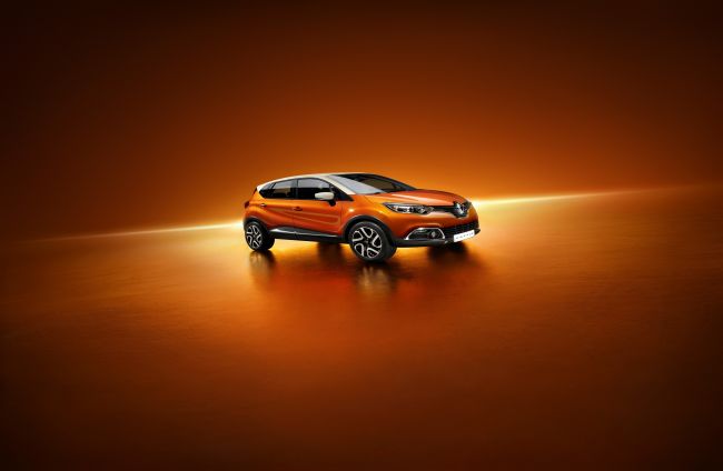 Renault CAPTUR: GÜNLÜK HAYATI DEĞİŞTİRECEK URBAN CROSSOVER KONSEPTİ