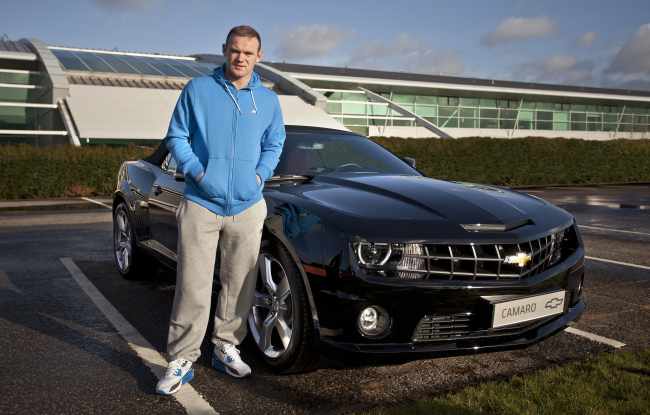 Manchester United’lı futbolcular Chevrolet’lerini seçti!