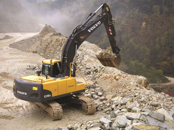 VOLVO İŞ MAKİNALARI 2013’ÜN EN KÂRLI FIRSATINI SUNUYOR