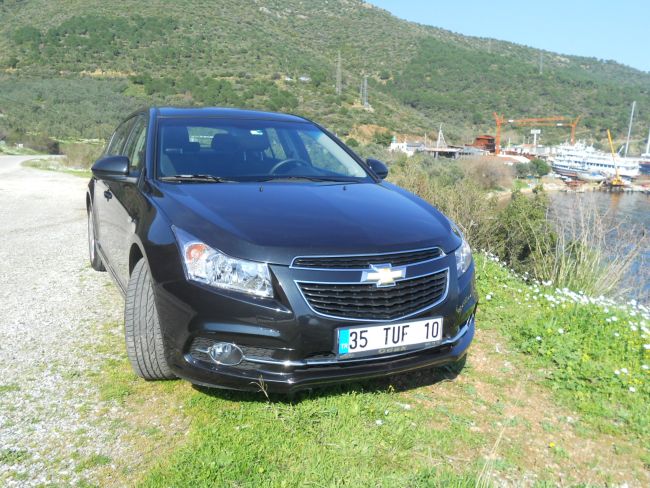 Yeni Chevrolet Cruze Hatchback; Tasarımından, Performansından ve Konforundan Ödün Vermiyor