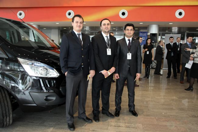 Ford Otosan’ın “En iyi Ticari Araç Satış Danışmanı” Avrupalı rakipleriyle yarışmaya hazırlanıyor