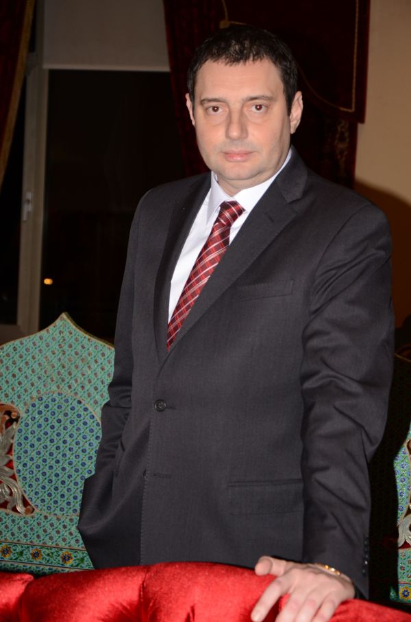 HATTAT HOLDİNG  ZIRHLI ARAÇ ÜRETİMİNE GİRİYOR