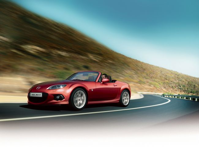 Mazda’dan Cenevre Uluslararası Motor Show; Efsane devam ediyor