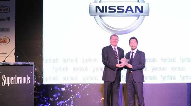 NISSAN, SUPERBRANDS ÖDÜLÜNÜN SAHİBİ OLDU
