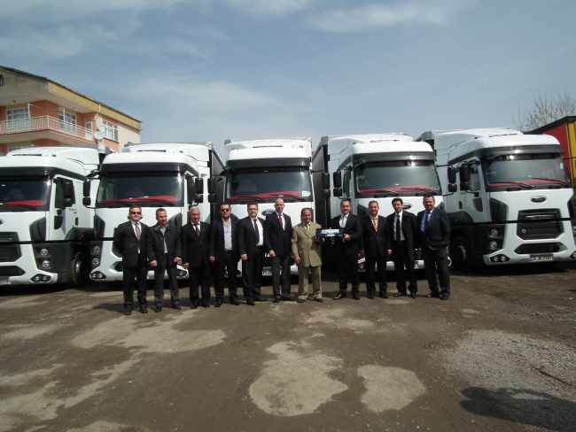 Ford Trucks ilk kiralama operasyonunu  1846T çekici ile yaptı