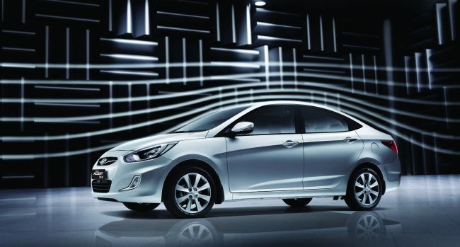 YENİLENEN HYUNDAI i20 VE ACCENT BLUE YAZA HAZIR