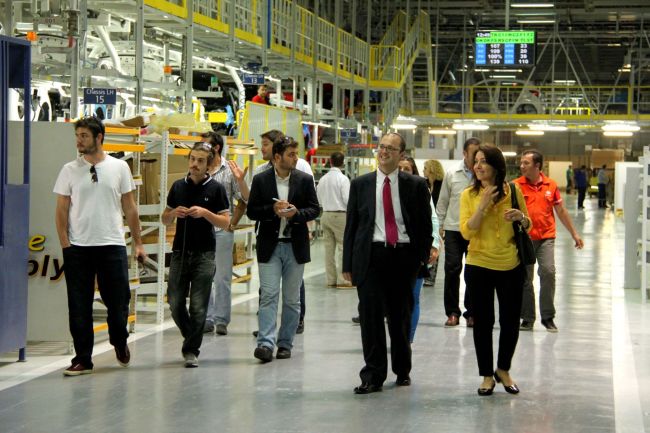 BİLGİ ÜNİVERSİTESİ ÖĞRENCİLERİ 19 MAYIS’I HYUNDAI ASSAN FABRİKASI’NDA KUTLADI