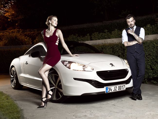Yeni Peugeot RCZ, Didem Soydan ve Umut Eker ile İstanbul turuna çıkıyor