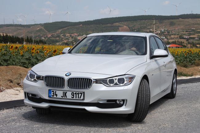 Yeni BMW 320i; Asil, Özgür ve Tatminkar