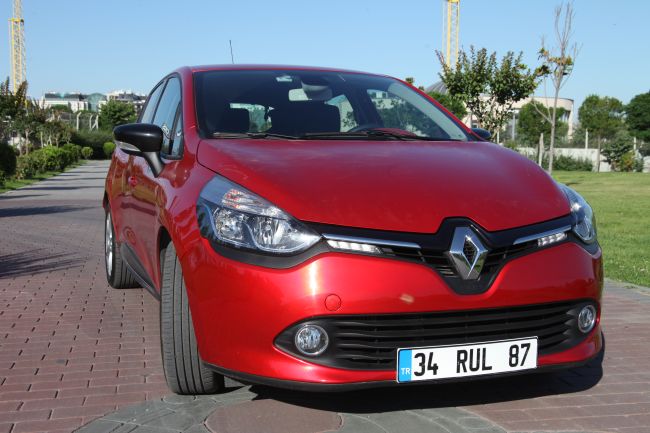 Yeni Clio Icon; Gösterişli, Karizmatik ve Ekonomik