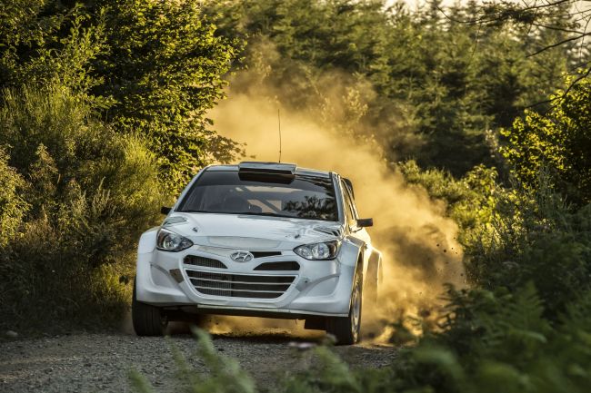 HYUNDAI i20 WRC TOPRAK TESTLERİNE BAŞLADI