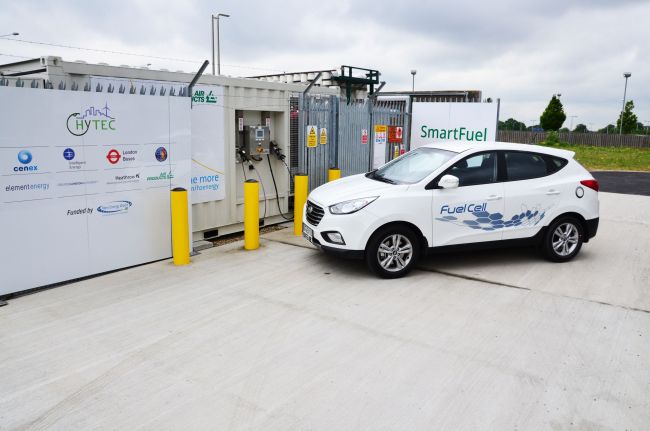 DÜNYANIN İLK SERİ ÜRETİM HYUNDAI ix35 FUEL CELL’LERİ ŞİMDİ İNGİLTERE’DE