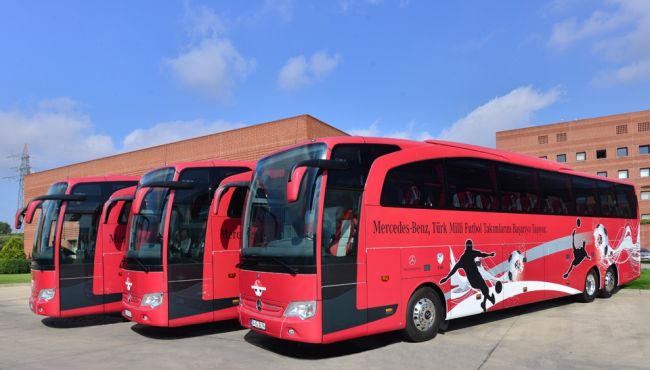 Mercedes-Benz Türk, Türkiye Futbol Federasyonu otobüslerini yeniledi