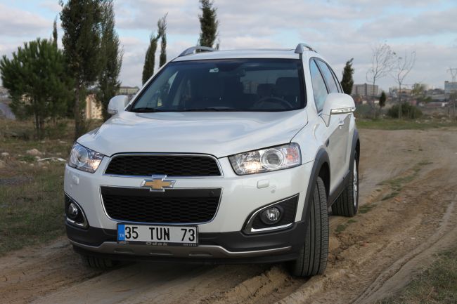 YENİ CHEVROLET CAPTİVA; KARİZMA VE GÜÇ BİR ARADA
