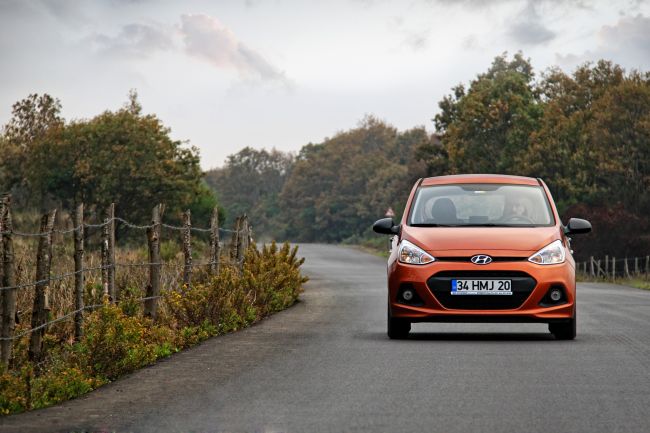 HYUNDAI i10 ARTIK OTOMATİK ŞANZIMANLI