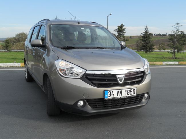Dacia Lodgy; Doguştan Geniş ve Cimri