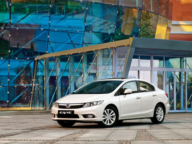 LPG’li veya benzinli Honda Civic Sedan’ı şimdi al, Nisan’da öde