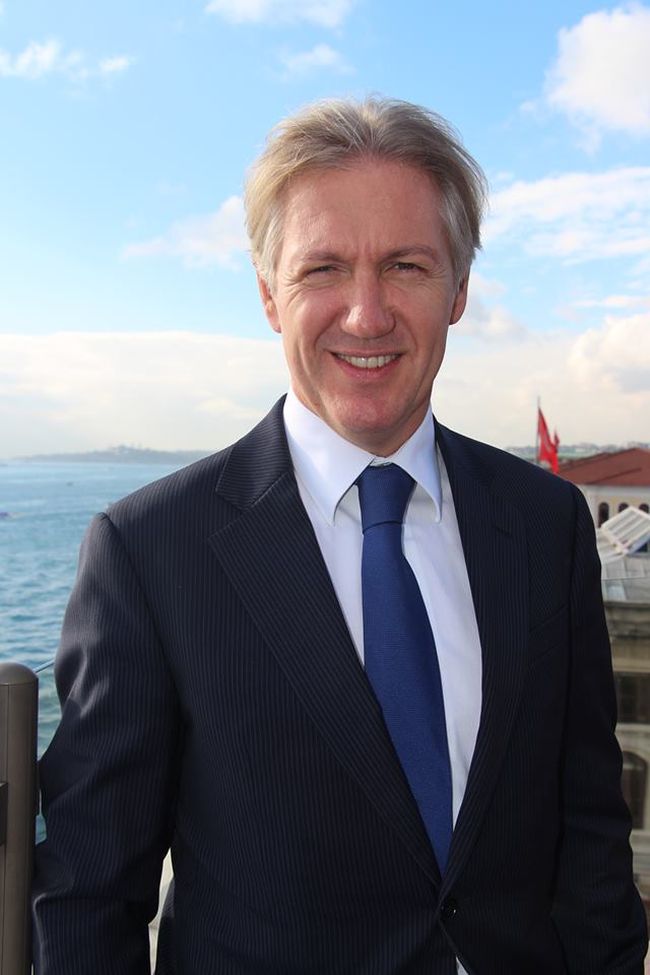 MAZDA’YI GEFCO TAŞIYACAK…