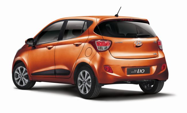 HYUNDAI i10 ÖDÜLE DOYMUYOR