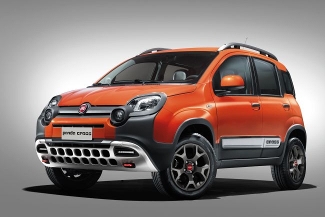 Fiat Panda Cross ve Freemont Cross ilk kez Cenevre Otomobil Fuarı’nda tanıtımı yapılacak