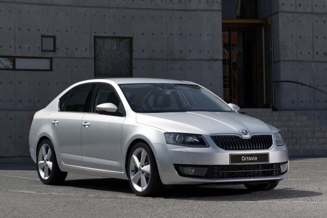 Skoda’dan Çifte Başarı: Octavia ve Superb Sınıflarının ‘En İyisi’ Seçildi