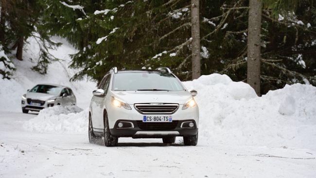 Peugeot’nun yeni şehirli crossover modeli 2008, lansmanının üzerinden bir yıl geçmeden 100.000 adet üretim barajını geçti