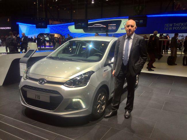 HYUNDAI, YENİ GENESIS VE INTRADO CONCEPT’İ CENEVRE’DE GÖRÜCÜYE ÇIKARDI