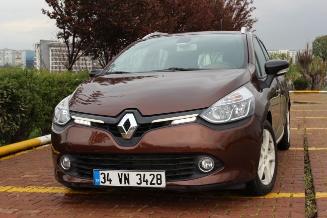 Renault Yeni Clio Sport Tourer 1.5 DCi Icon; Cazibe Odağı