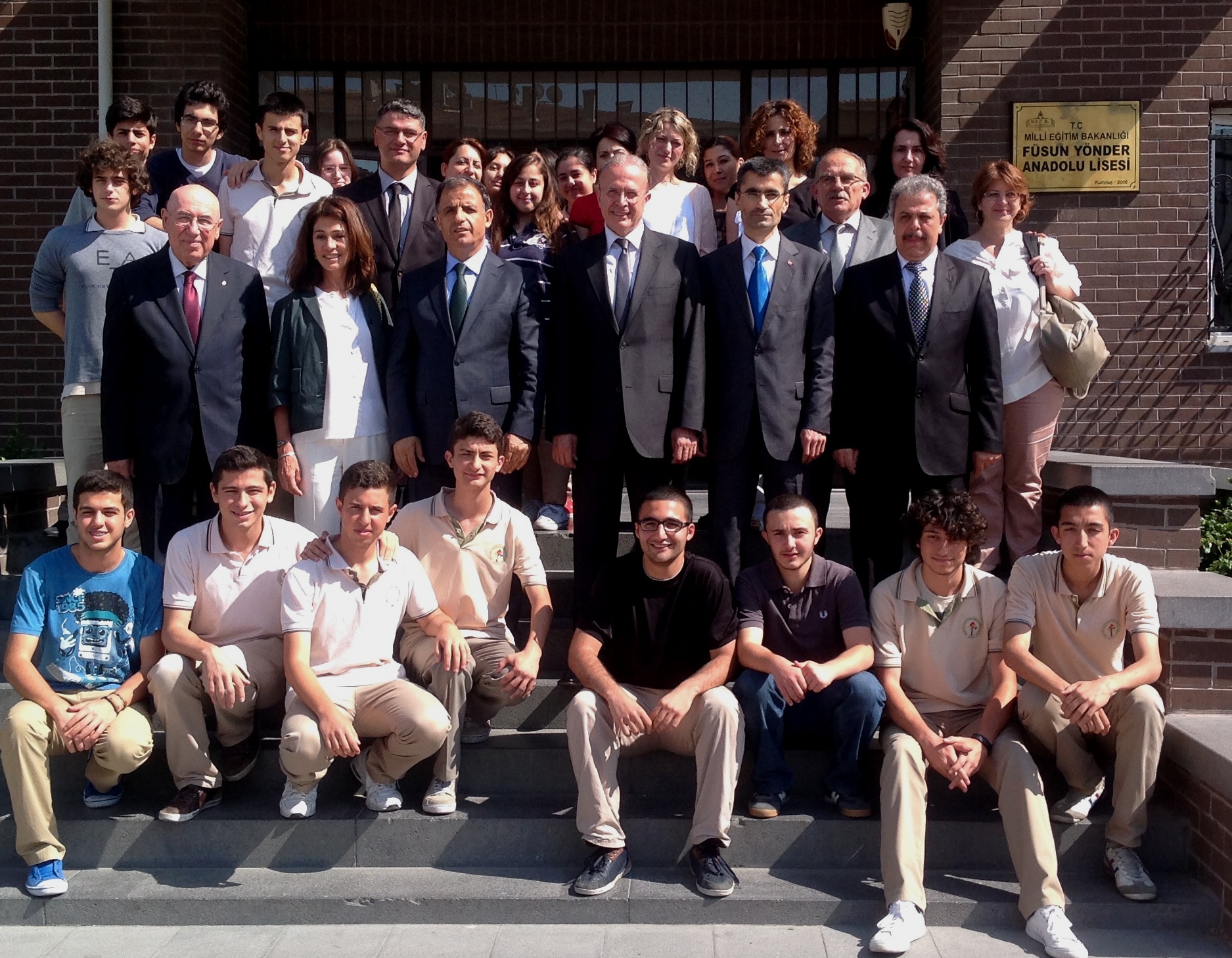 İstanbul’da okul servislerini artık öğrenciler denetleyecek