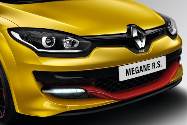 YENİ RENAULT CLIO R.S. VE MEGANE R.S. TÜRKİYE’DE!