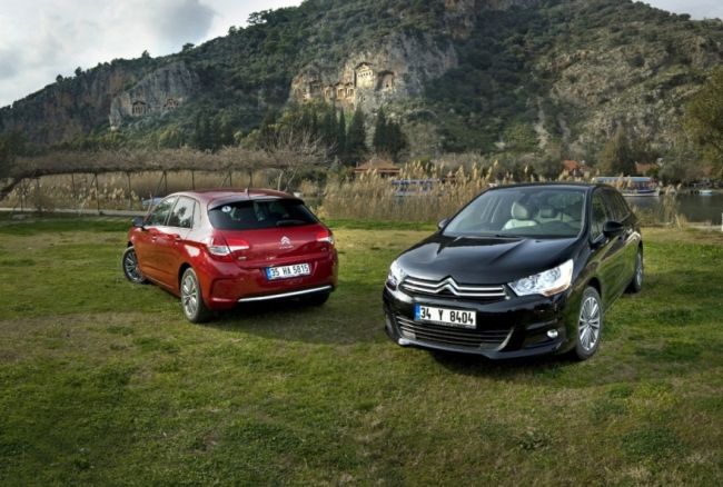 CITROËN C4’E YEPYENİ İKİ BENZİNLİ SEÇENEK BİRDEN