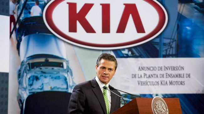 KIA Motors, Meksika’da üretim fabrikası kurmak için 1 milyar dolarlık yatırım anlaşması imzaladı.