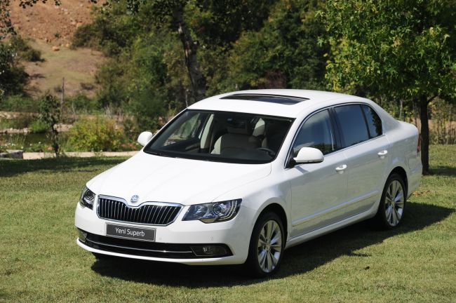 Lüksün Simgesi Skoda Superb  Almanın Tam Zamanı